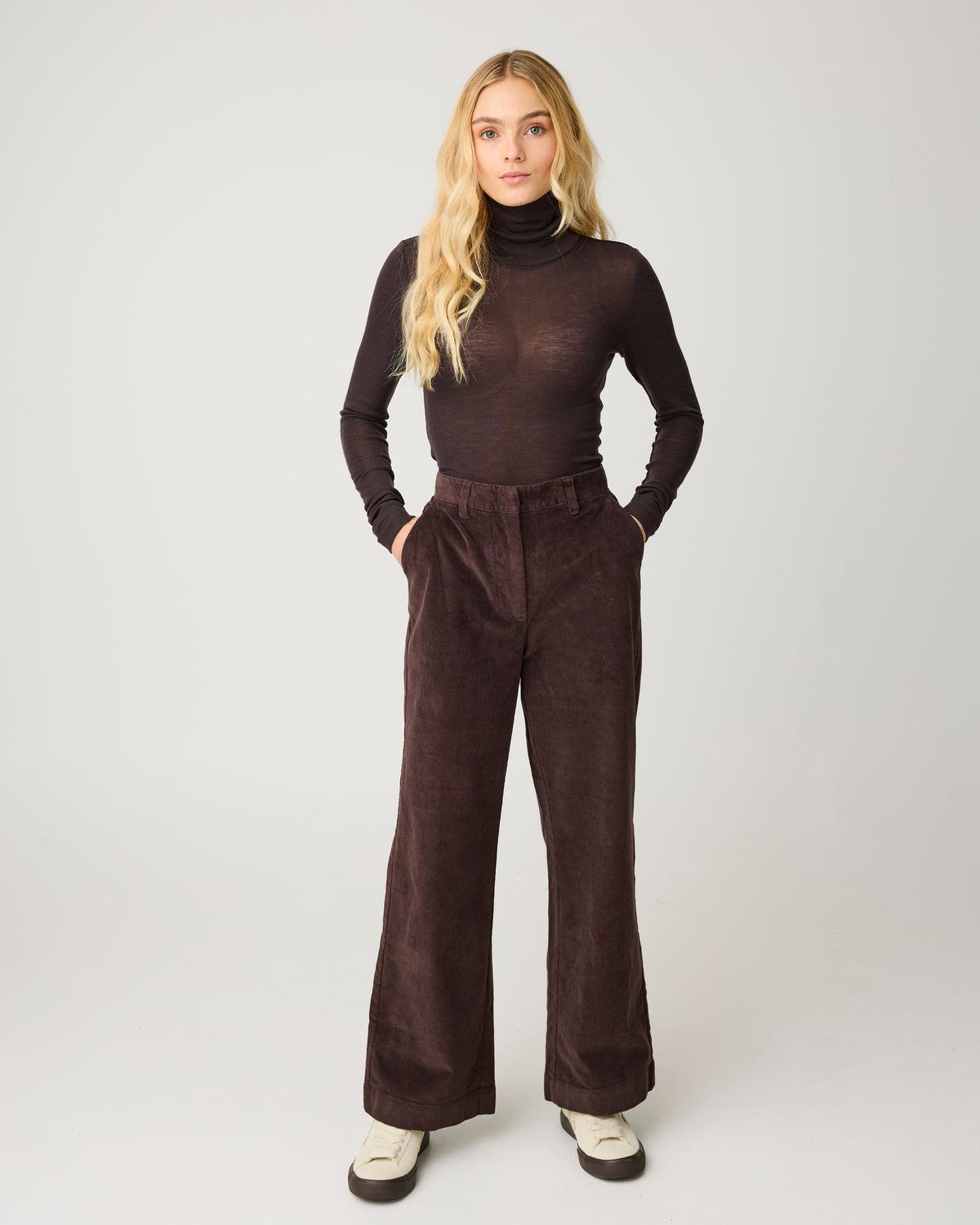 KnowledgeCotton Apparel - WMN Bora wide corduroy pant Pants 1487 Chocolate Torte