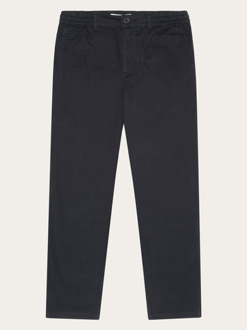 KnowledgeCotton Apparel - WMN CHLOE barrel mid-rise twill chino - GOTS/Vegan Pants 1300 Black Jet