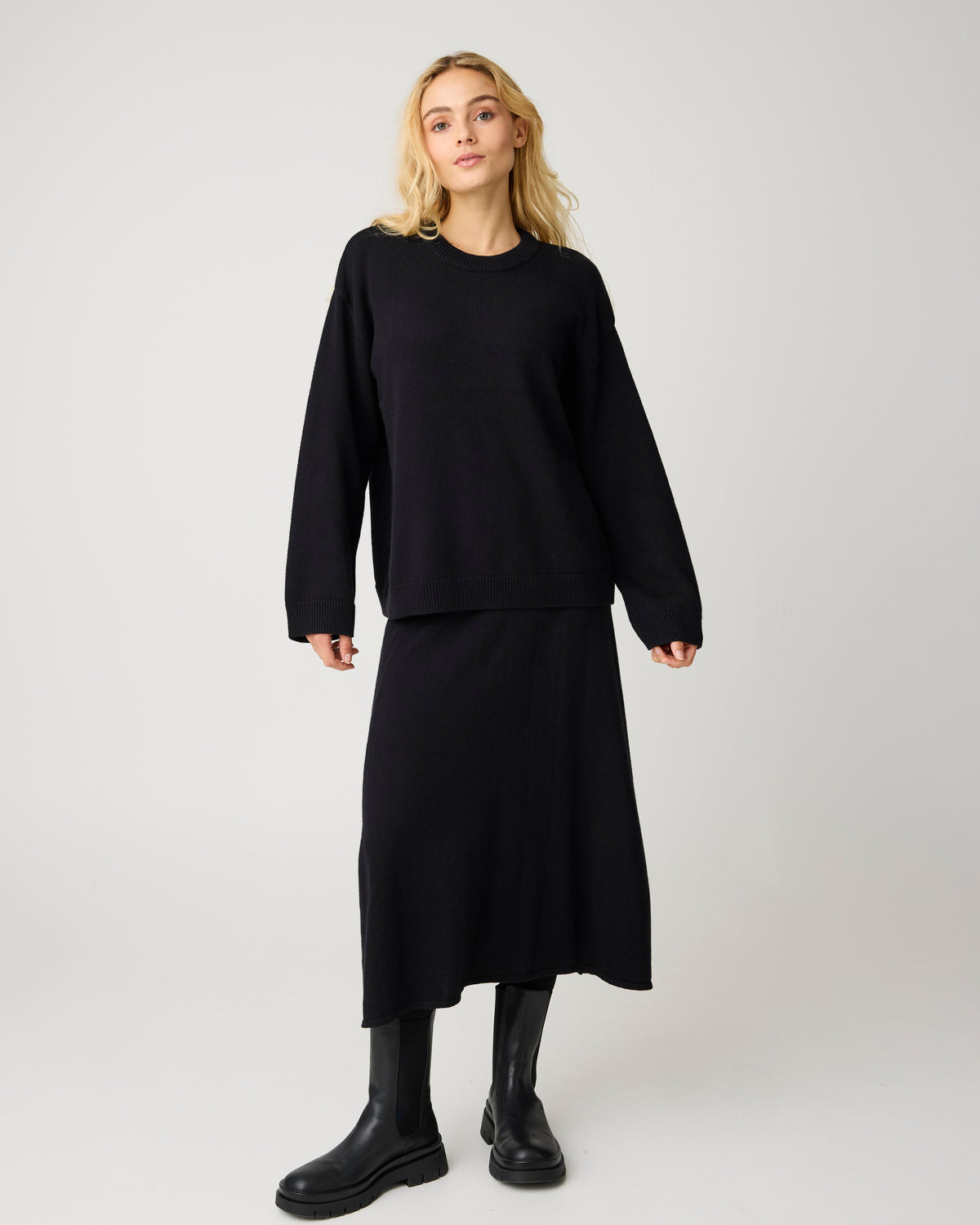 KnowledgeCotton Apparel - WMN Cashmere crew neck sweater Knits 1300 Black Jet