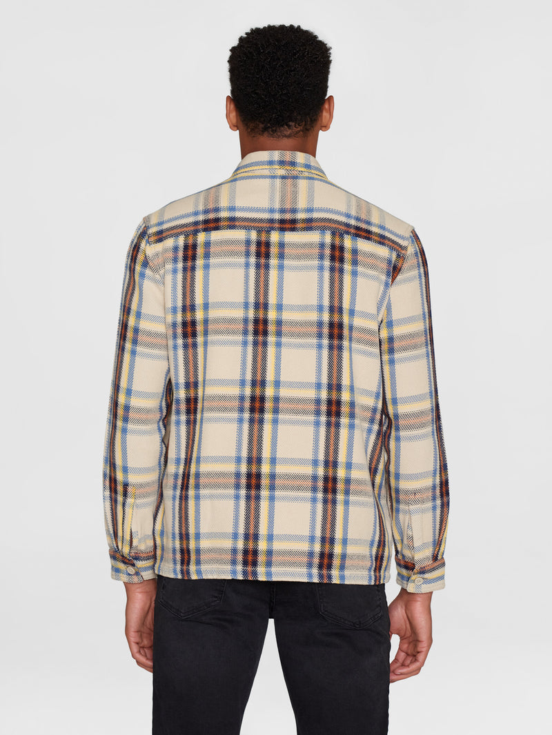 KnowledgeCotton Apparel - MEN Checked overshirt - GOTS/Vegan Overshirts 7026 Brown check