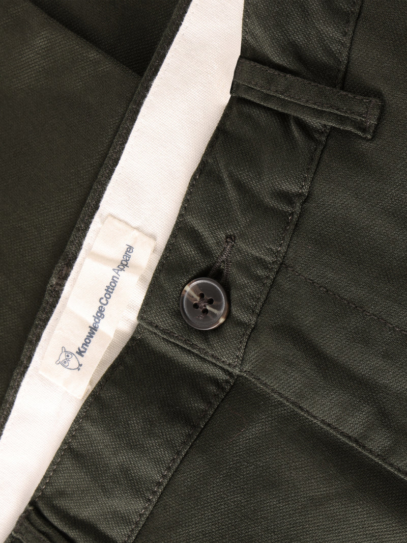 KnowledgeCotton Apparel - MEN Chuck regular corduroy pants Pants 1090 Forrest Night