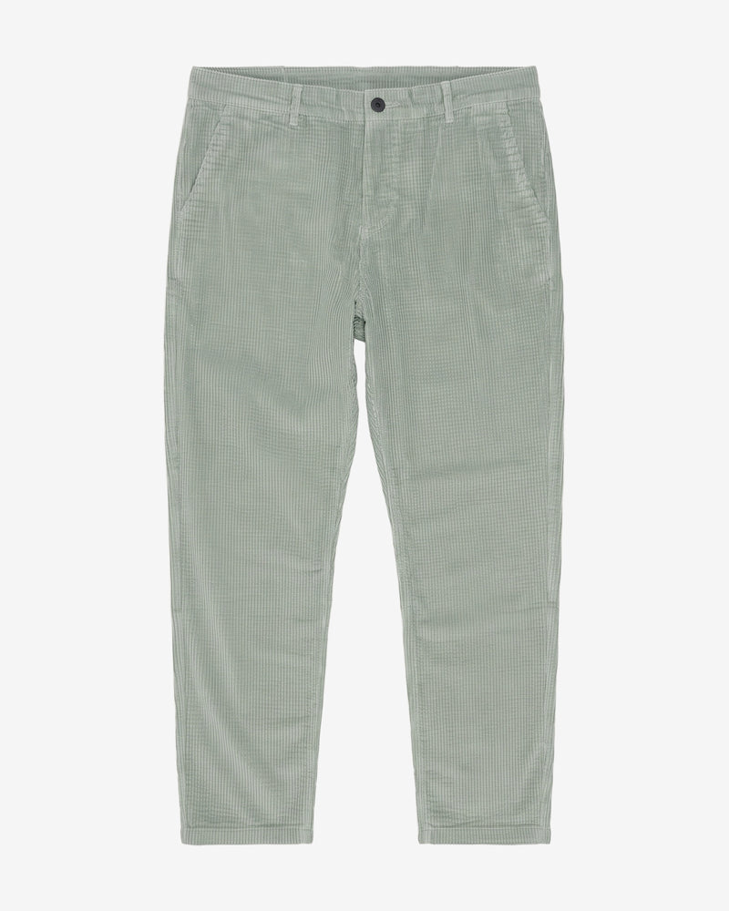 KnowledgeCotton Apparel - MEN Chuck regular corduroy pants Pants 1396 Lily Pad