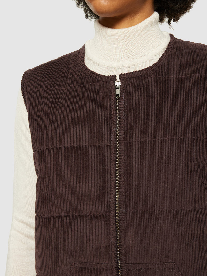 KnowledgeCotton Apparel - WMN Corduroy overshirt Vests 1394 Chocolate Plum