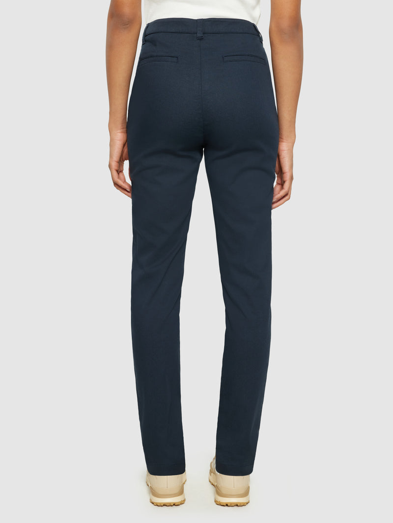 KnowledgeCotton Apparel - WMN IRIS mom mid-rise canvas pique chino - GOTS/Vegan Pants 1001 Total Eclipse
