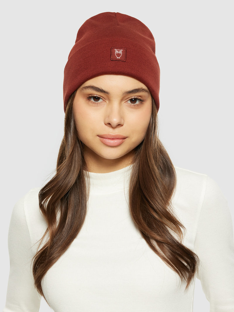 KnowledgeCotton Apparel - UNI Knitted rib beanie Hats 1478 Fired Brick