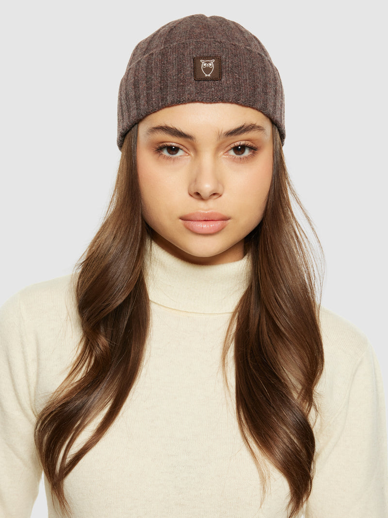 KnowledgeCotton Apparel - UNI Low wool 5x4 rib beanie - RWS Hats 1243 Demitasse (brown)