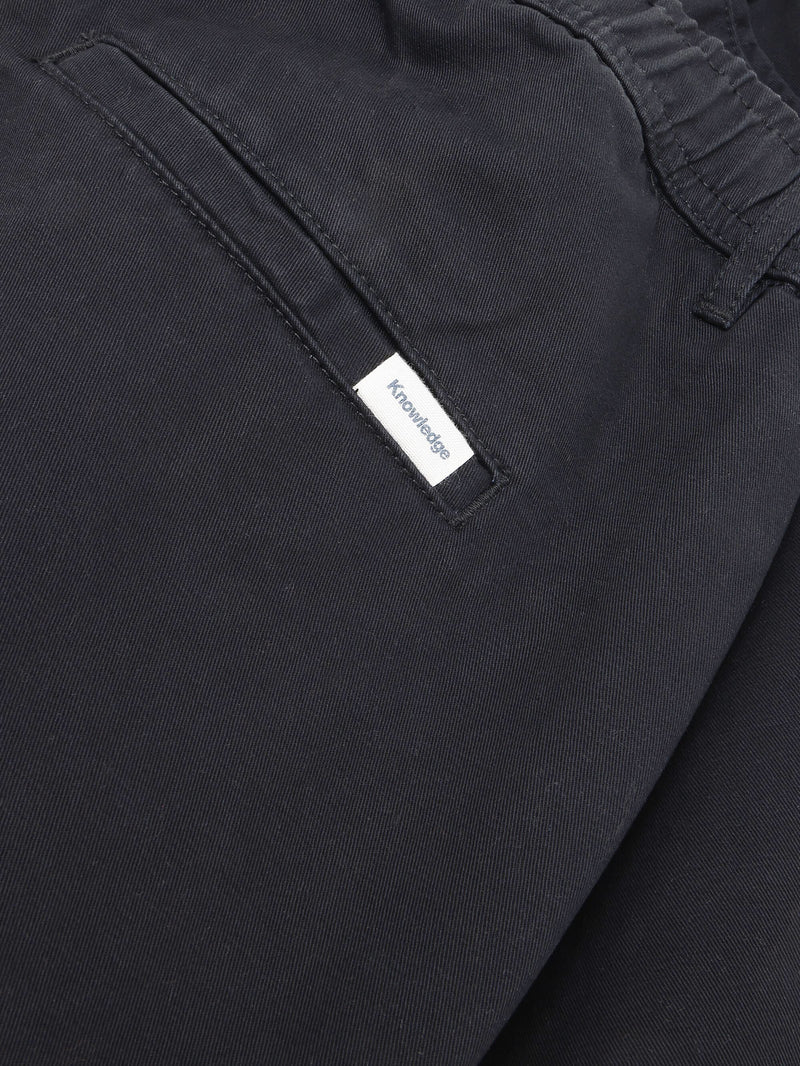 KnowledgeCotton Apparel - WMN POSEY wide mid-rise twill shorts - GOTS/Vegan Shorts 1300 Black Jet