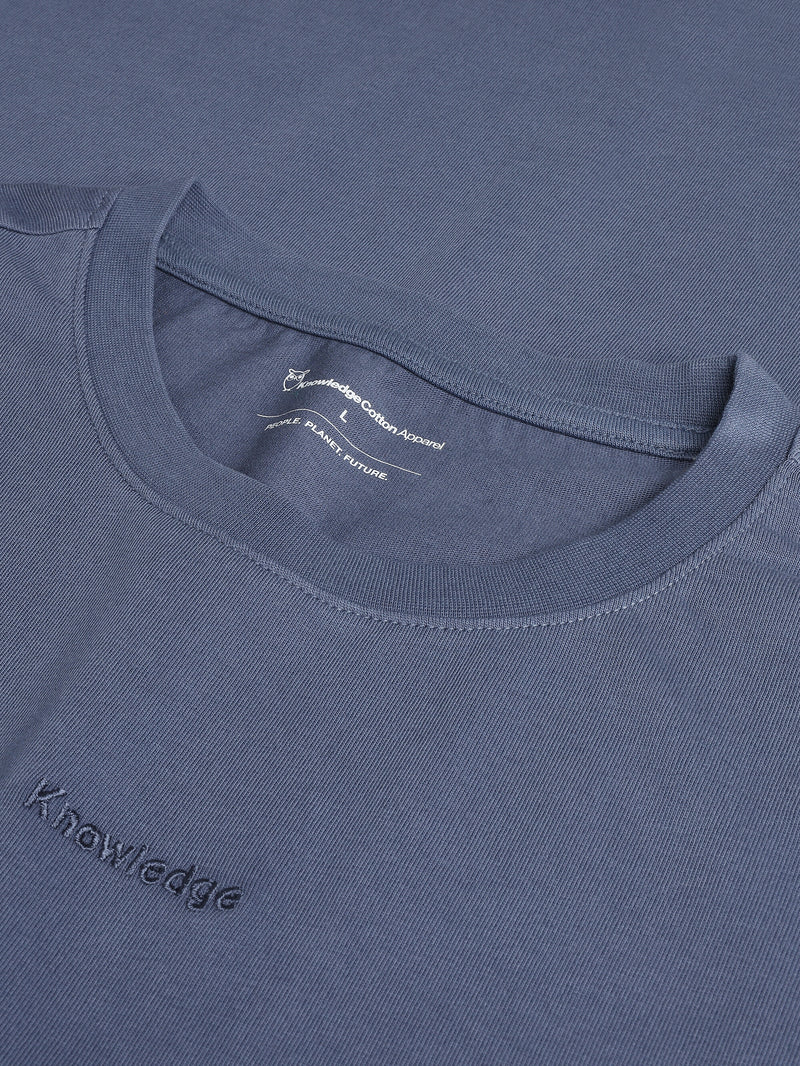 KnowledgeCotton Apparel - MEN Regenerative Organic Cotton Chest Embroidery T-Shirt - GOTS/Vegan T-shirts 1226 Vintage Indigo