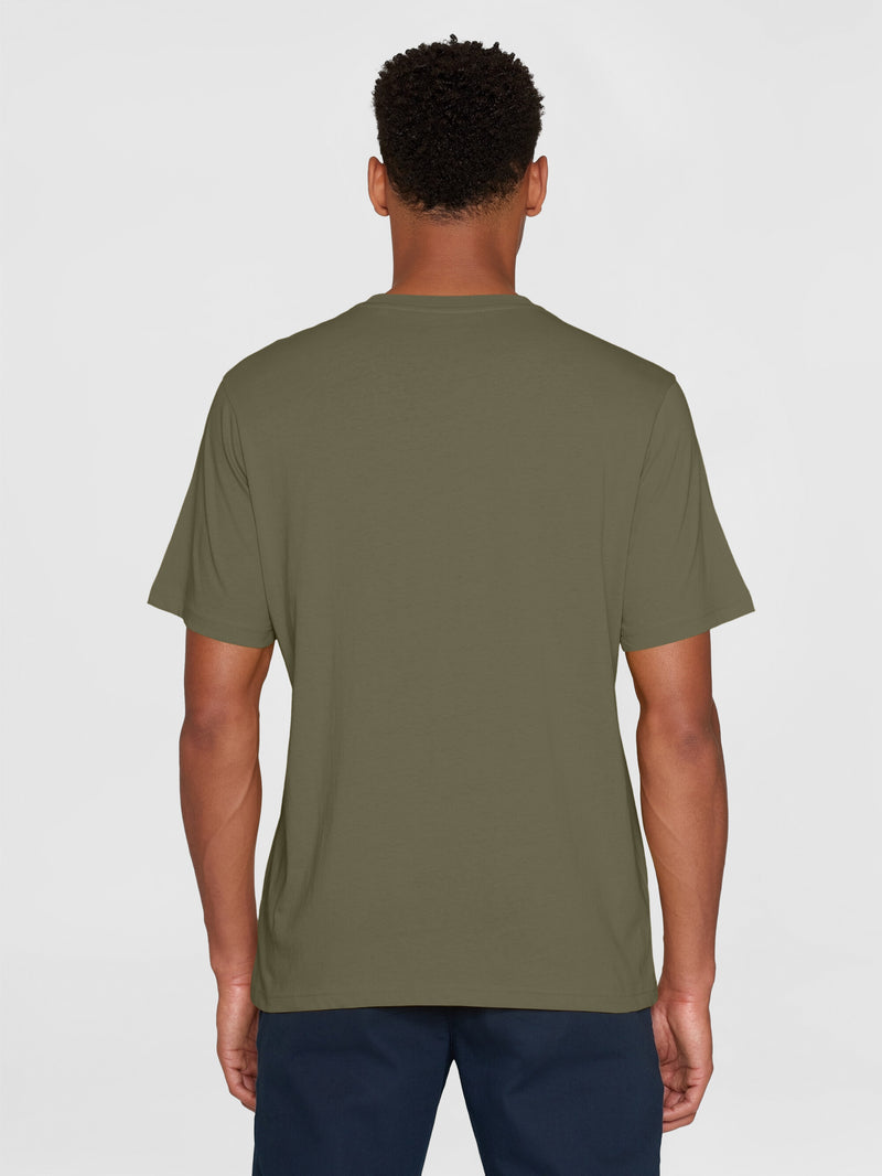 KnowledgeCotton Apparel - MEN Regular big owl front print t-shirt - GOTS T-shirts 1068 Burned Olive