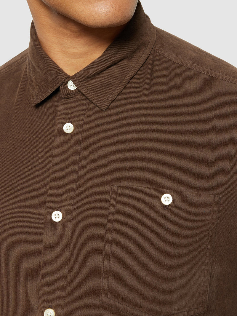 KnowledgeCotton Apparel - MEN Regular fit corduroy shirt Shirts 1243 Demitasse (brown)