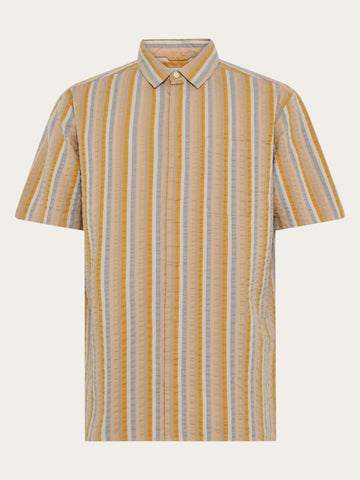 KnowledgeCotton Apparel - MEN Relaxed seersucker short sleeve shirt Shirts 8032 Multi color stripe
