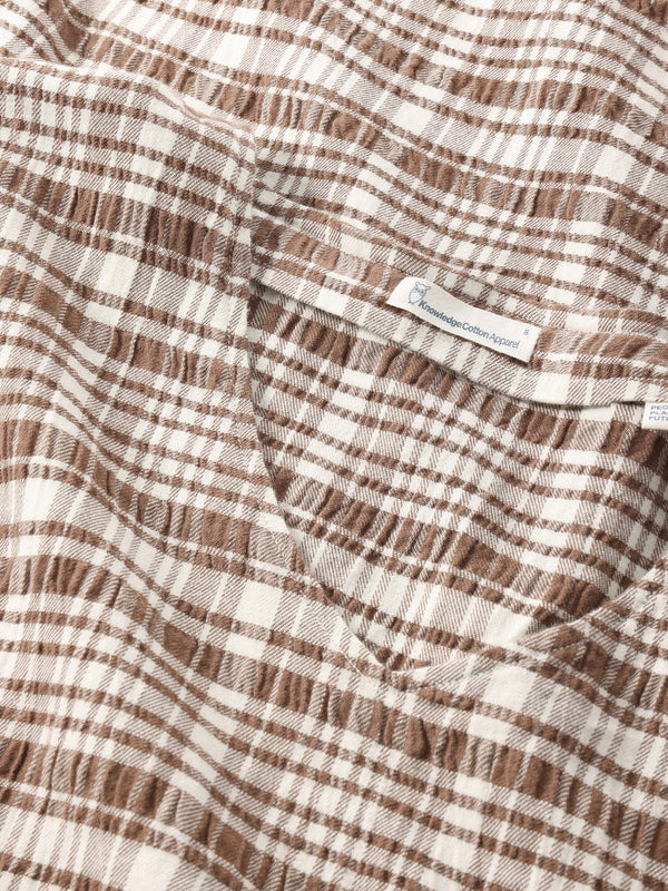 KnowledgeCotton Apparel - WMN Seersucker check tunica dress - GOTS/Vegan Dresses 7030 Beige check
