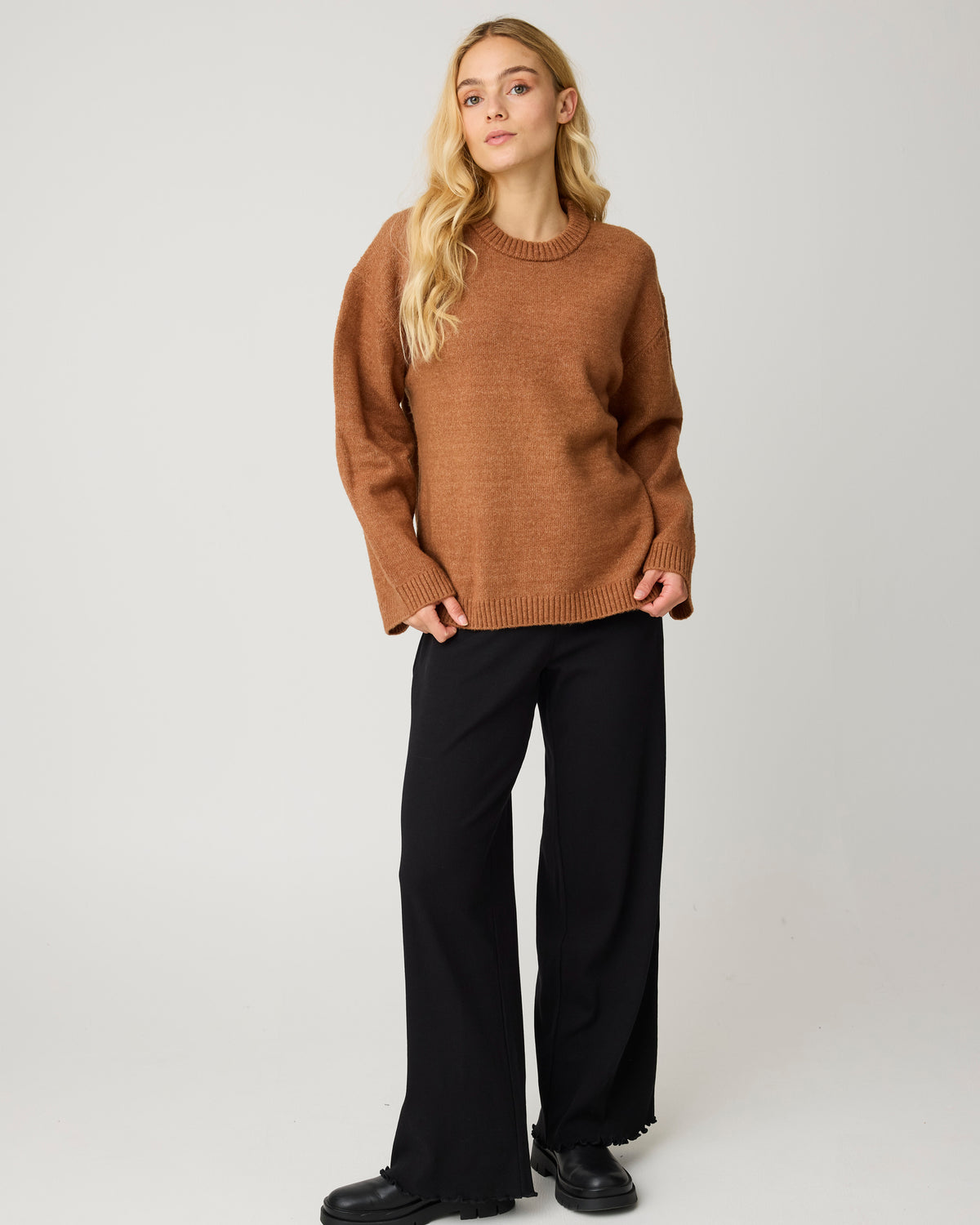 KnowledgeCotton Apparel - WMN Soufflé yarn sweater Knits 1499 Lion
