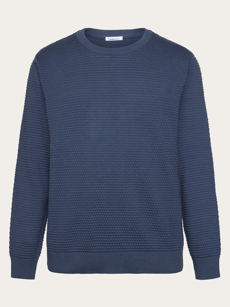 KnowledgeCotton Apparel - MEN VAGN regular bubble knit crew neck - Regenerative Organic Certified - GOTS/Vegan Knits 1226 Vintage Indigo
