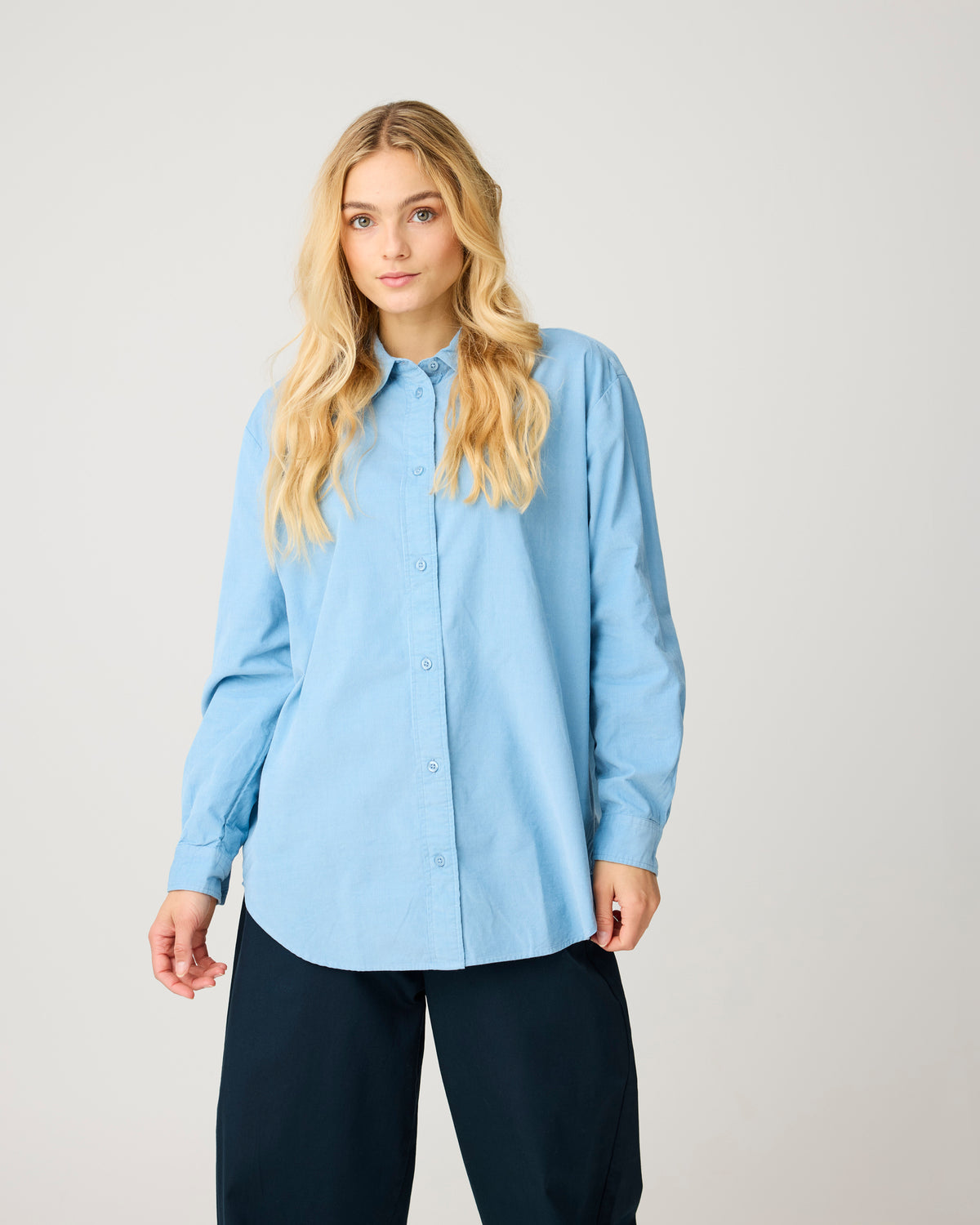KnowledgeCotton Apparel - WMN Vega relaxed corduroy shirt Shirts 1463 Glacier Lake