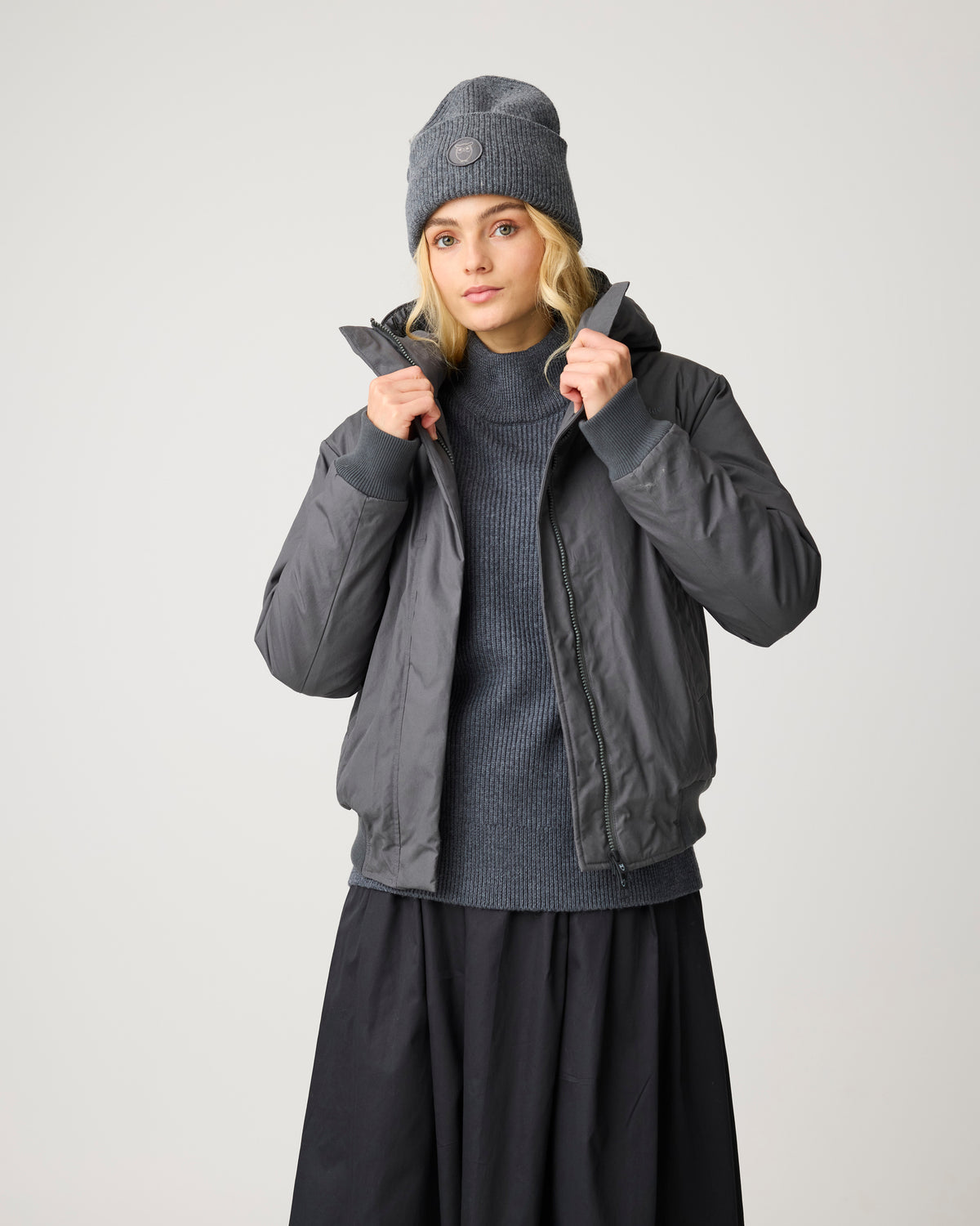 KnowledgeCotton Apparel - WMN Vent 200 insulated bomber jacket Jackets 1504 Volcanic Ash